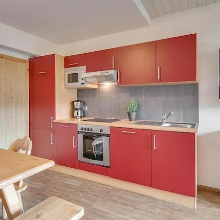 Spacious Flat Fuegenerhof