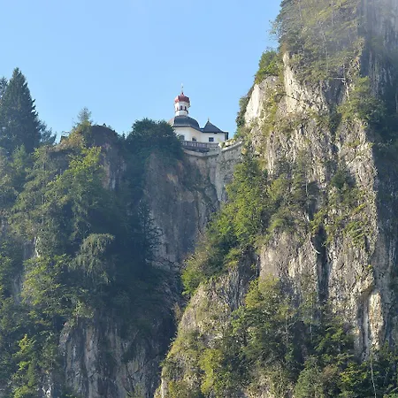 Appartement In Zillertal Near Spieljochbahn