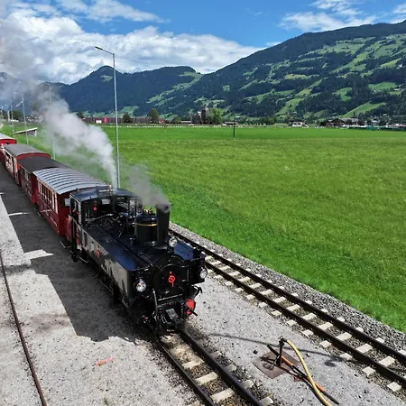 In Zillertal Near Spieljochbahn Appartamento